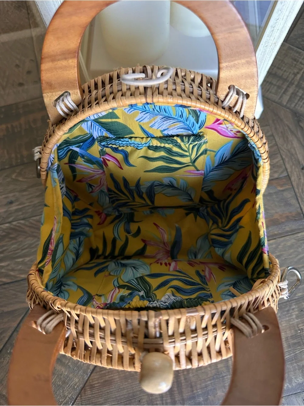 Wooden Purse Hinged Basket Weave Sides Handles Clasp Interior Floral Cloth Lined - Picture 6 of 12